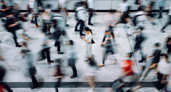 Fluctuating retail volumes pose a challenge for brokers